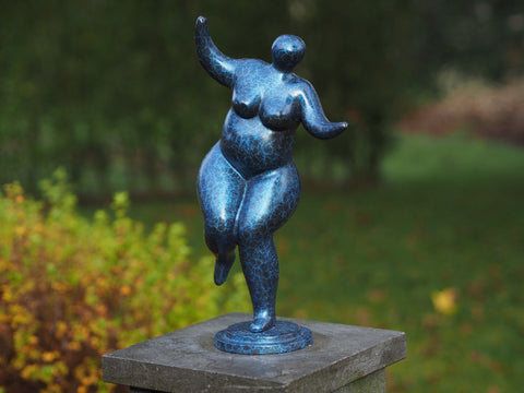 Bronzen Beeld Dikke Vrouw - GardenArts