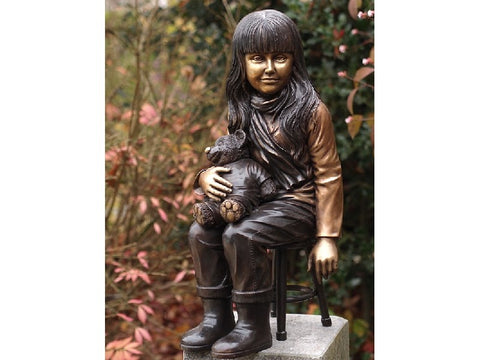 Bronzen beeld meisje met teddybeer - GardenArts